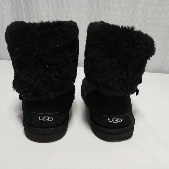 Ugg Treadlite Black Knit Sequin Side Zip Boots. Size 5 - Picture 6 of 12